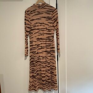 Wild Fable printed long sleeve dress
